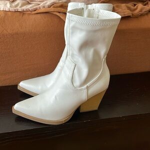 White Lulus Heeled Western Booties